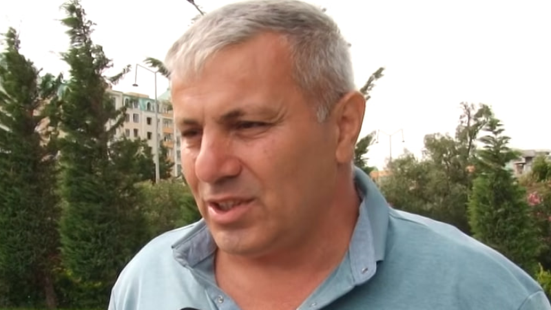 Rusiyada yaşamış Sumqayıt sakini niyə uşaqlarına vətəndaşlıq ala bilmir?
