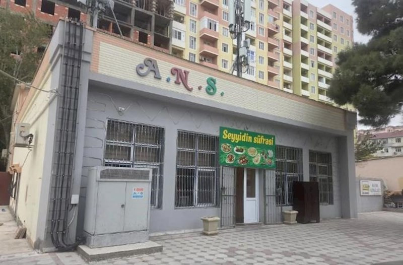 Sumqayıtda kafenin yerləşdiyi obyekt  661 min manata satışa çıxarıldı