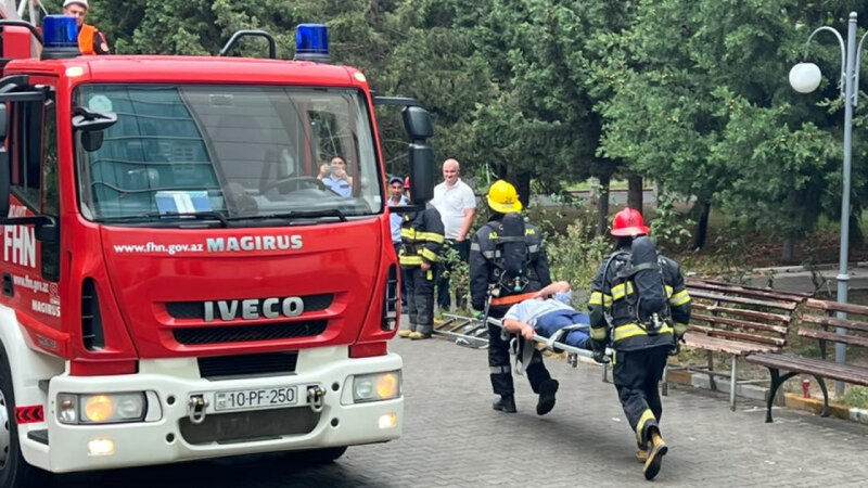 FHN Sumqayıt xəstəxanasında yanğın-taktiki təlim keçirdi