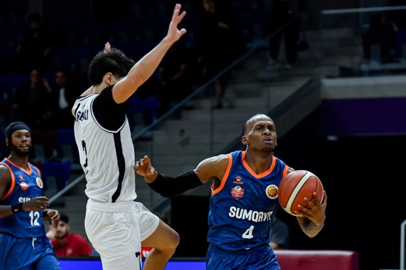 Sumqayıtın amerikalı basketbolçusu: Azərbaycana qayıtdığıma çox şadam