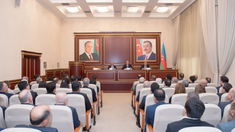 Sumqayıtın su təchizatına cavabdeh QSC-nin icraçı direktoru kollektivə təqdim edildi