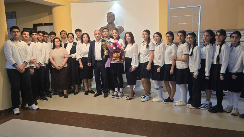 Avropa çempionu olan Sumqayıt məktəblisi belə qarşılandı