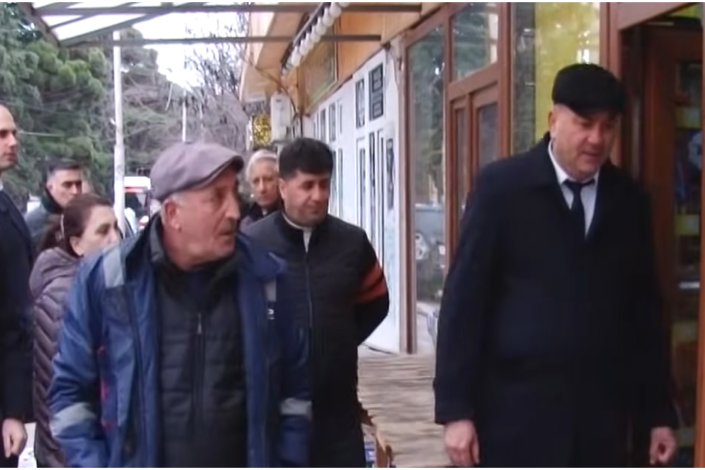 Küçə ticarətinə qarşı reyd "Nasosnu"ya çatdı