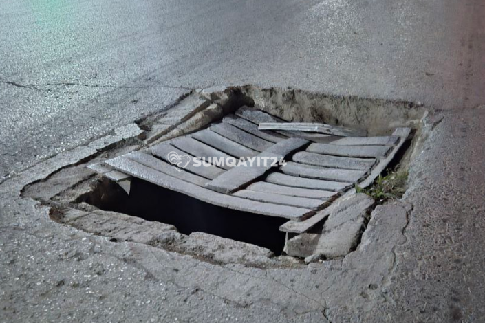 Sumqayıtda qəza şəraiti yaradan RİSKLİ YOL