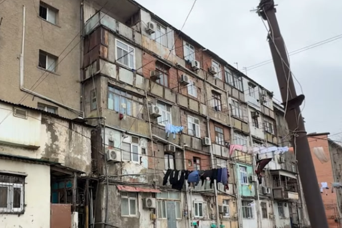 Şəraitsizlikdən əziyyət çəkən Sumqayıt sakinləri