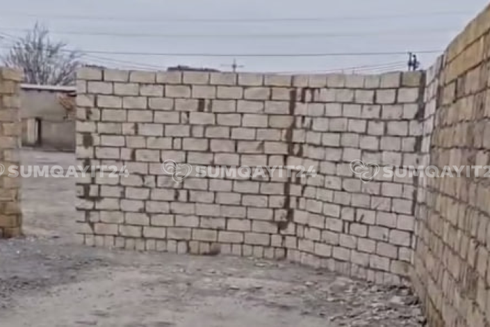 "Ev yansa, buradan yanğınsöndürən maşın necə keçsin?!" - ŞİKAYƏT