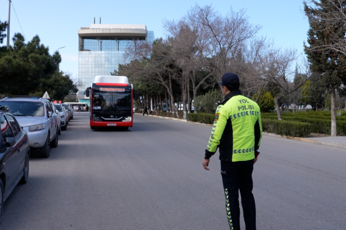 Sumqayıtda polis qayda pozan avtobus sürücülərinə qarşı reyd keçirdi