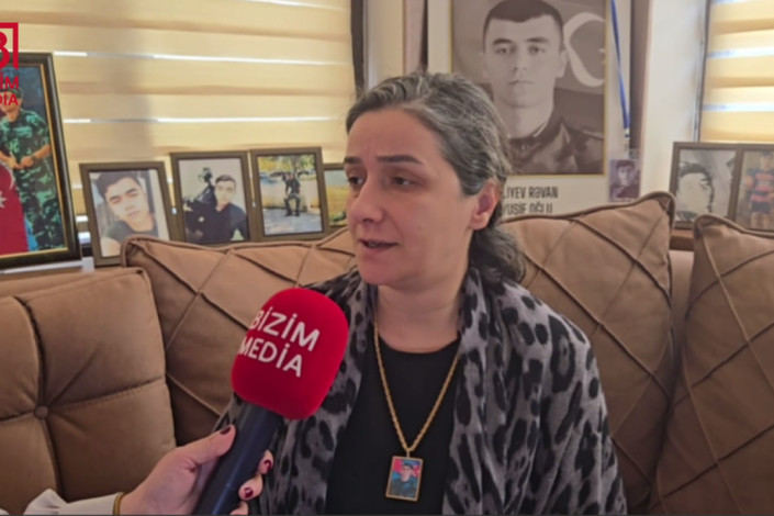 Şəhid anası: "Onları yanımda görəndə elə bilirəm Rəvan da yanımdadır"