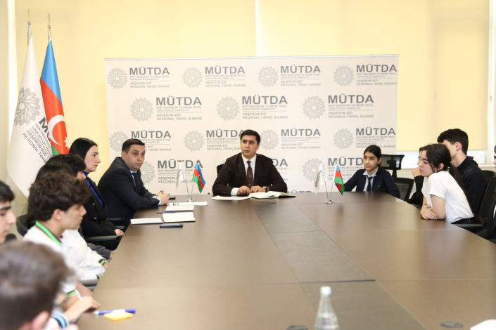 Sumqayıtın parlaq zəkaları ilə görüş