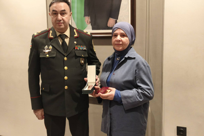Prezidentin təltifi sumqayıtlı şəhidin anasına təqdim olundu
