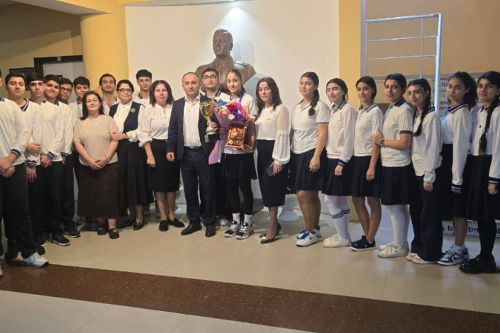 Avropa çempionu olan Sumqayıt məktəblisi belə qarşılandı