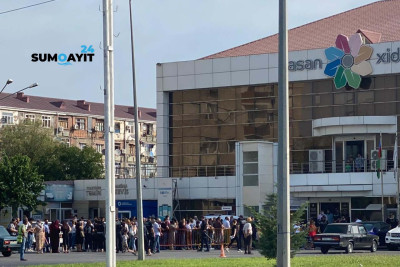 Sumqayıt: "Asan Xidmət"də vətəndaşlar arasında sıxlıq müşahidə olunur