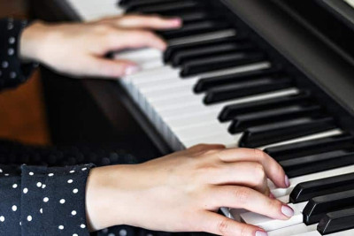 Sumqayıtlı fortepiano ifaçısı "Yunanıstan Ulduzları" adlı müsabiqədə mükafata layiq görülüb