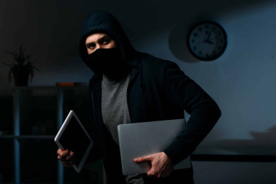 Sumqayıt: evi qarət edən şəxs saxlanılıb