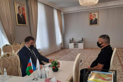 Sumqayıtda deputat seçiciləri qəbul edib
