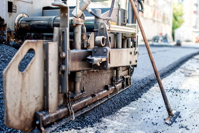 Sumqayıt Dövlət Universitetinin yaxınlığında çökən yolla bağlı rəsmi qurumdan açıqlama