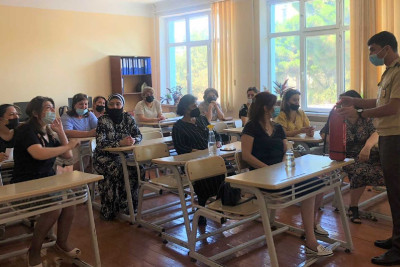 Sumqayıt: Fövqəladə Hallar Nazirliyi Sumqayıtda bir sıra təhsil müəssisəsində maarifləndirmə tədbirləri keçirib