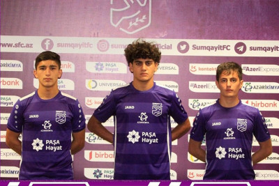 "Sumqayıt" futbol klubu Akademiyanın 6 futbolçusu ilə  peşəkar müqavilə imzaladı