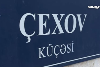 Sumqayıtda "Kotec" qəsəbəsinin yollarında çalalar yaranıb