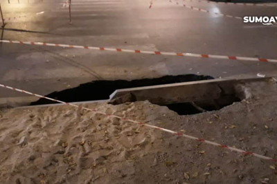 Sumqayıt: Azərbaycan və Heydər Əliyev prospektlərinin kəsişməsində yol çöküb