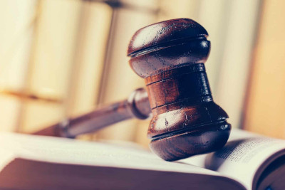 Sumqayıtlı idmançını öldürən ata və oğluna hökm oxunulub