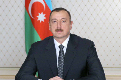 Sumqayıtlı müəllimlər Prezidentin sərəncamı ilə təltif olunublar