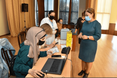 SDU: yaşı 65 çox olan universitet əməkdaşları 3-çü doza ilə peyvəndlənib