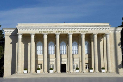 Sumqayıt Dövlət Dram Teatrı fəaliyyətini bərpa edir