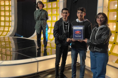 Sumqayıt: Təbiət Elmləri Təmayüllü Gimnaziyanin şagirdi "Əlaçı" kubokunu qazanıb