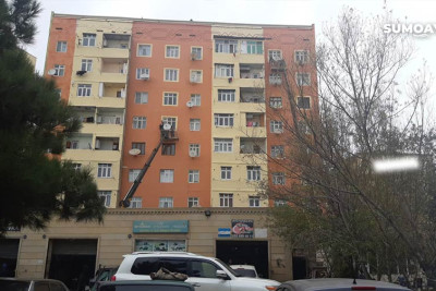 Sumqayıt: "Elmarın kruqu" adlanan ərazidə binaların örtüyü yenilənib