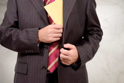 Rüşvətə görə həbs olunan Abşeron rayonunun vəzifəli şəxslərinin apellyasiya şikayətinə Sumqayıtda baxılacaq