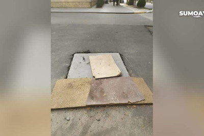 Sumqayıt: Hərbi komissarlığın yanında kanalizasiya qapaqları yoxdur