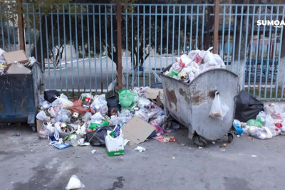Sumqayıtda vaxtında təmizlənməyən tullantı qabları sakinlərin nahatçılığına səbəb olur