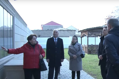 Sumqayıtda Almaniya əsirlərinin dəfn olunduğu məzarlıqlar ziyarət edilib