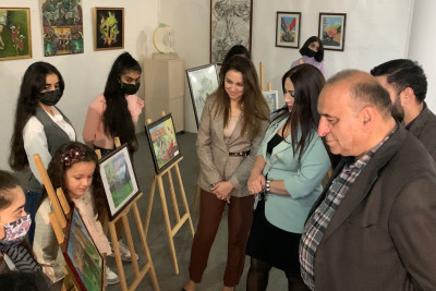 Sumqayıtda "Vətən eşqi uşaqların gözü ilə" adlı sərgisi keçirilib