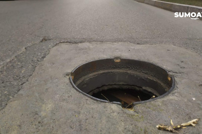 Sumqayıt: 40-cı məhəllədən keçən yol sürücülər üçün təhlükə mənbəyidir