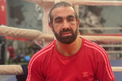 Sumqayıtlı karate ustası Rafael Ağayev karyerasını başqa idman növündə davam etdirəcək