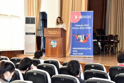 Sumqayıt: gənclər “Bərabərsizliyə son, AİDS son!” devizli maarifləndirici tədbirdə iştirak ediblər