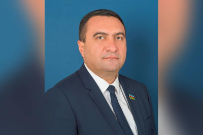 Sumqayıt: deputat Müşfiq Məmmədli sakinləri narahat edən problemlər haqda danışdı