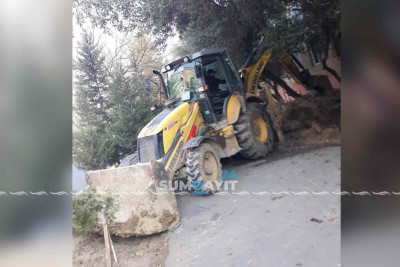 Sumqayıt: 14-cü məhəllədə su borusu partlayıb