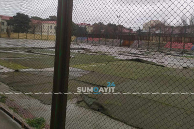 Sumqayıtın “Dejurni” stadionu yararsız vəziyyətə düşür