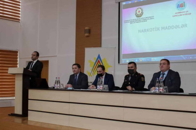 Sumqayıtda gənclərlə maarifləndirici görüş keçirilib