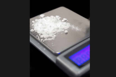 Novxanı qəsəbəsində narkotikin təbliği ilə məşğul olan şəxs saxlanılıb