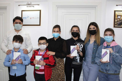 Hemofiliyalı və leykemiyalı 50 uşaq üçün “Gənc Yazarlar” layihəsi təşkil edilib