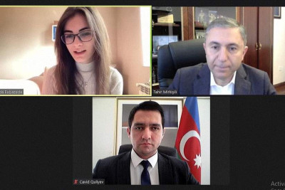 Millət vəkili Tahir Mirkişili sumqayıtlı tələbə ilə görüş keçirib