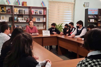 Sumqayıtda “Gənclərimizi qoruyaq” adlı dəyirmi masa təşkil olunub