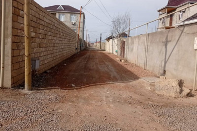 Sumqayıtda yerləşən yaşayış massivində kanalizasiya xəttinin olmaması sakinlərə çətinlik yaradır