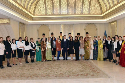 Tələbələr “Qarabağ” mövsuzunda hazırladıqları əl işlərini nümayiş ediblər