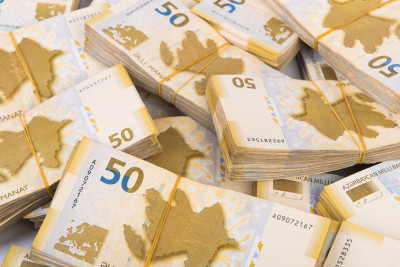 Biznesmendən 238.500 manat mənimsənilib