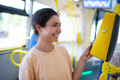Avtobusların yenidən nağdsız ödənişə keçəcəyi haqda xəbər var